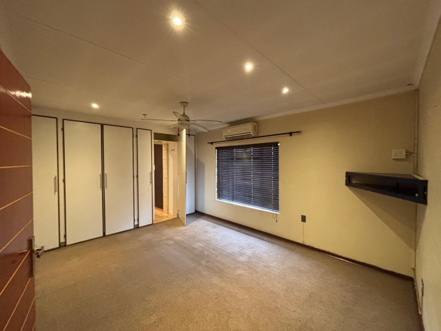 3 Bedroom Property for Sale in Oos Einde North West